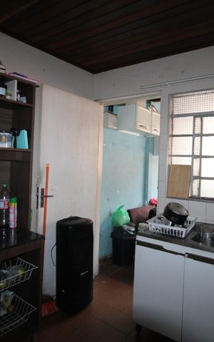 Casa à venda com 180m², 5 quartos e sem vagaCasa 3 - Cozinha
