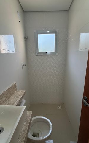 Apartamento à venda com 52m², 2 quartos e 1 vaga Apartamento à venda com 52m², 2 quartos e 1 vagaBanheiro