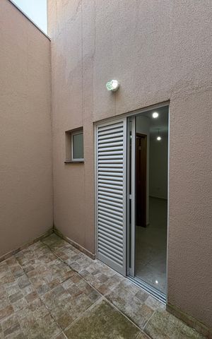 Apartamento à venda com 52m², 2 quartos e 1 vaga Apartamento à venda com 52m², 2 quartos e 1 vagaVaranda da Suíte