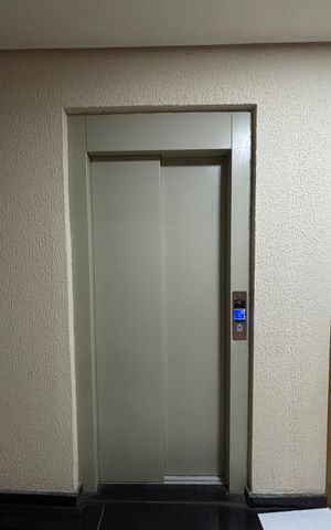 Apartamento à venda com 52m², 2 quartos e 1 vaga Apartamento à venda com 52m², 2 quartos e 1 vagaElevador