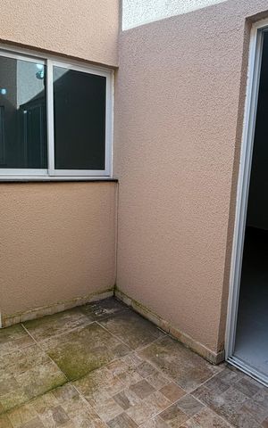 Apartamento à venda com 52m², 2 quartos e 1 vaga Apartamento à venda com 52m², 2 quartos e 1 vagaÁrea de Serviço