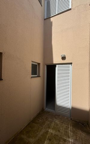 Apartamento para alugar com 52m², 2 quartos e 1 vaga Apartamento para alugar com 52m², 2 quartos e 1 vagaVaranda