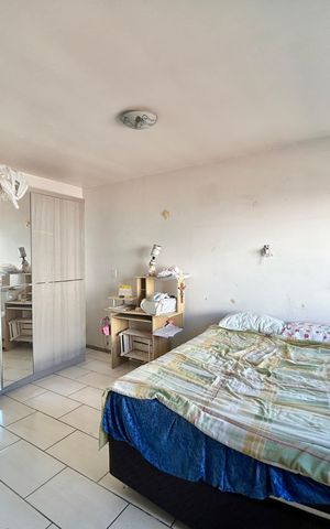 Apartamento à venda com 187m², 4 quartos e sem vaga