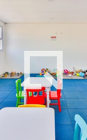 Apartamento para alugar com 55m², 2 quartos e sem vagaÁrea comum