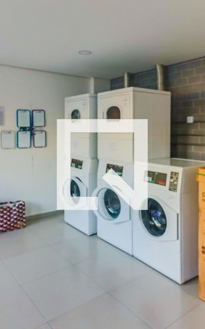 Apartamento para alugar com 55m², 2 quartos e sem vagaÁrea comum