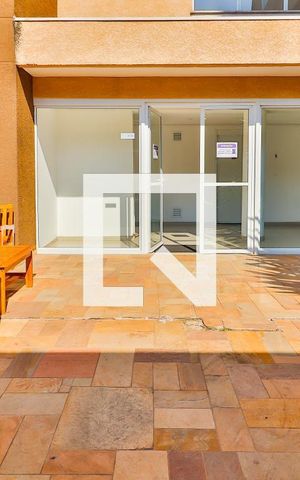 Apartamento para alugar com 55m², 2 quartos e sem vagaÁrea comum