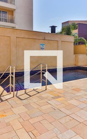 Apartamento para alugar com 55m², 2 quartos e sem vagaÁrea comum