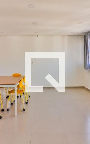 Apartamento para alugar com 55m², 2 quartos e sem vagaÁrea comum