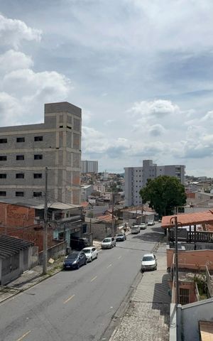 Casa à venda com 220m², 4 quartos e 2 vagas Casa à venda com 220m², 4 quartos e 2 vagasVista da sacada