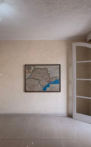 Casa à venda com 220m², 4 quartos e 2 vagas Casa à venda com 220m², 4 quartos e 2 vagasQuarto 2
