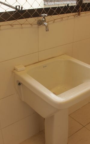 Apartamento para alugar com 184m², 3 quartos e 2 vagasÁrea de Serviço