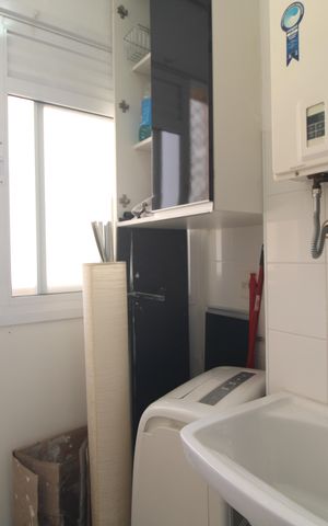Apartamento à venda com 75m², 2 quartos e 2 vagasLavanderia