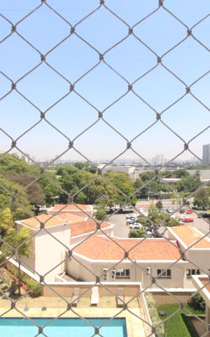 Apartamento à venda com 75m², 2 quartos e 2 vagasVista da sacada