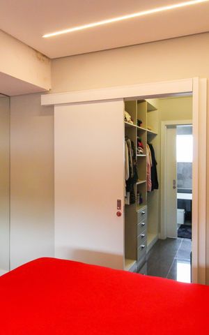 Casa à venda com 110m², 4 quartos e 4 vagas Casa à venda com 110m², 4 quartos e 4 vagasSuíte