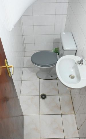 Casa para alugar com 100m², 3 quartos e 2 vagas Casa para alugar com 100m², 3 quartos e 2 vagasLavabo