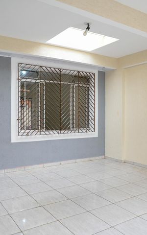 Casa para alugar com 100m², 3 quartos e 2 vagas Casa para alugar com 100m², 3 quartos e 2 vagasGaragem