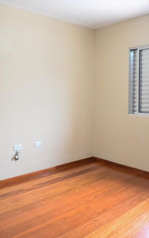 Casa para alugar com 100m², 3 quartos e 2 vagas Casa para alugar com 100m², 3 quartos e 2 vagasSuíte