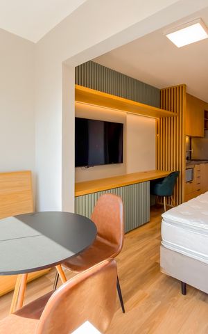 Studio à venda com 28m², 1 quarto e sem vaga Studio à venda com 28m², 1 quarto e sem vagaVaranda