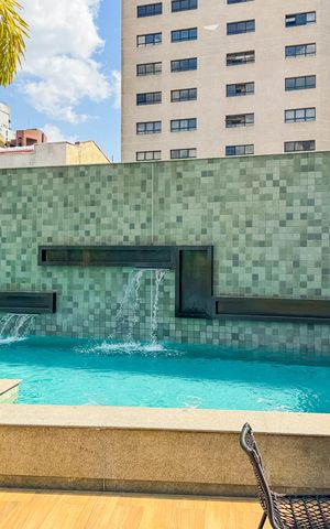 Studio à venda com 28m², 1 quarto e sem vaga Studio à venda com 28m², 1 quarto e sem vagaPiscina