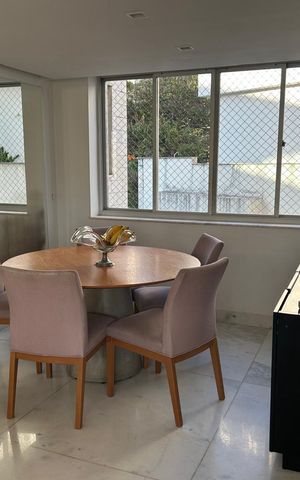 Apartamento à venda com 125m², 4 quartos e 2 vagas Apartamento à venda com 125m², 4 quartos e 2 vagassala
