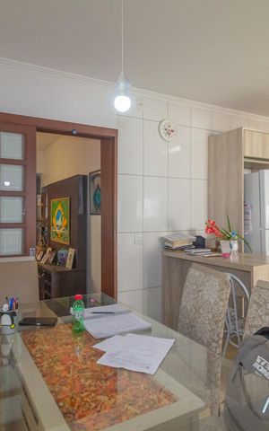 Casa à venda com 60m², 3 quartos e 2 vagas