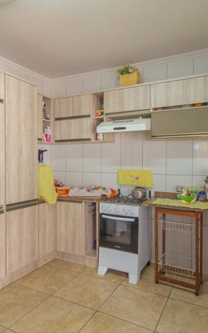 Casa à venda com 60m², 3 quartos e 2 vagas