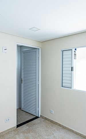Casa à venda com 134m², 2 quartos e 2 vagas Casa à venda com 134m², 2 quartos e 2 vagasQuarto de serviço