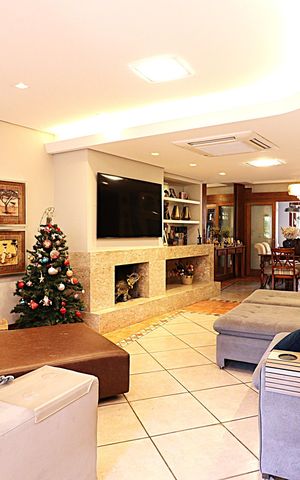 Casa à venda com 400m², 4 quartos e 2 vagasSala