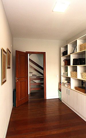 Casa à venda com 400m², 4 quartos e 2 vagasQuarto 5