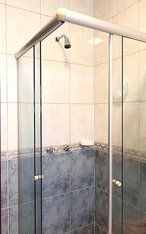 Casa à venda com 400m², 4 quartos e 2 vagasSuíte 1 Banheiro