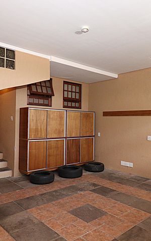 Casa à venda com 400m², 4 quartos e 2 vagasGaragem