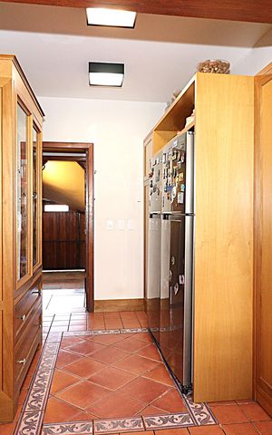 Casa à venda com 400m², 4 quartos e 2 vagasCozinha