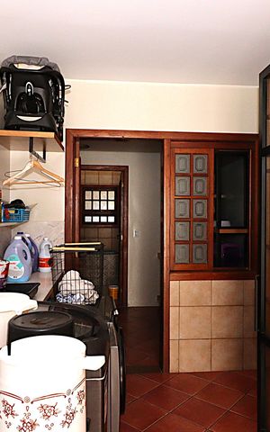 Casa à venda com 400m², 4 quartos e 2 vagasÁrea de Serviço