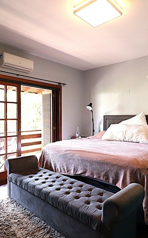 Casa à venda com 400m², 4 quartos e 2 vagasSuíte 1