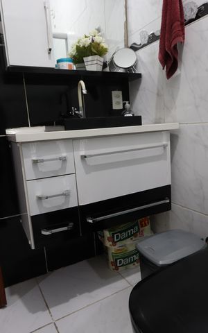 Casa à venda com 224m², 3 quartos e 3 vagasBanheiro Social