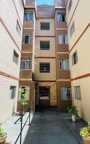 Apartamento à venda com 52m², 2 quartos e 1 vaga Apartamento à venda com 52m², 2 quartos e 1 vagaFachada do bloco