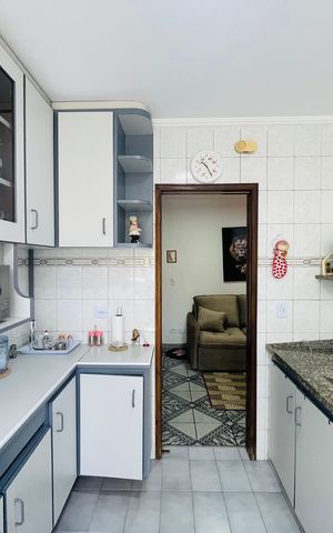 Apartamento à venda com 52m², 2 quartos e 1 vaga Apartamento à venda com 52m², 2 quartos e 1 vagaCozinha
