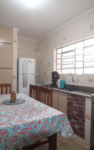 Casa à venda com 168m², 3 quartos e 3 vagasCozinha