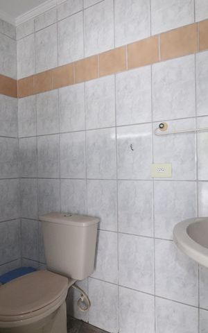 Casa à venda com 168m², 3 quartos e 3 vagasBanheiro 3