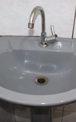 Casa à venda com 168m², 3 quartos e 3 vagasBanheiro 2