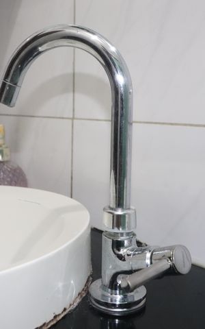 Casa à venda com 168m², 3 quartos e 3 vagasBanheiro 1