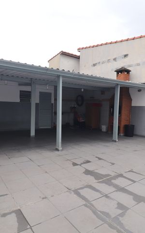 Casa à venda com 168m², 3 quartos e 3 vagasEspaço gourmet 