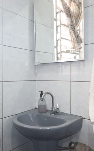 Casa à venda com 168m², 3 quartos e 3 vagasBanheiro 2