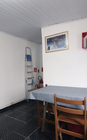 Casa à venda com 168m², 3 quartos e 3 vagasQuarto 3