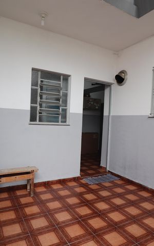 Casa à venda com 168m², 3 quartos e 3 vagasChurrasqueira