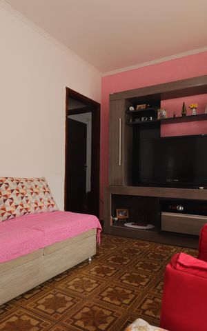 Casa à venda com 168m², 3 quartos e 3 vagasSala