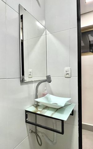 Casa à venda com 296m², 6 quartos e 3 vagas Casa à venda com 296m², 6 quartos e 3 vagasBanheiro da área externa