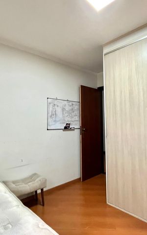 Casa à venda com 296m², 6 quartos e 3 vagas Casa à venda com 296m², 6 quartos e 3 vagasQuarto 3