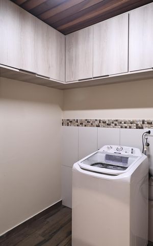 Apartamento à venda com 170m², 3 quartos e 2 vagasLavanderia