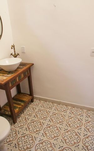 Casa à venda com 89m², 2 quartos e 3 vagasBanheiro Social